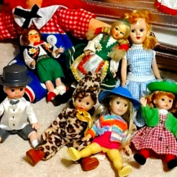 🪆🧚♀️VINTAGE/ ANTIQUE DOLL⚘️ - Picture 2 of 16